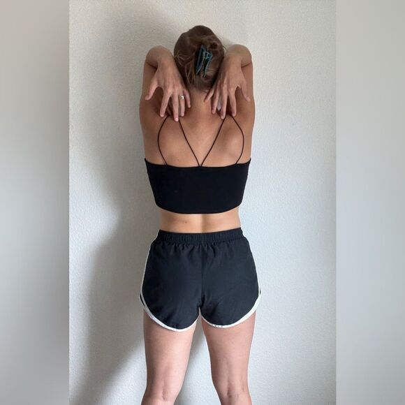 NIKE Running Shorts Mesh Lined Women’s Medium Black White Workout - Picture 5 of 13